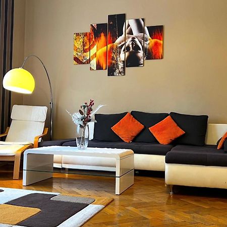 A54: Charming Apartment In The Ruin Bar District Budapest Exteriör bild
